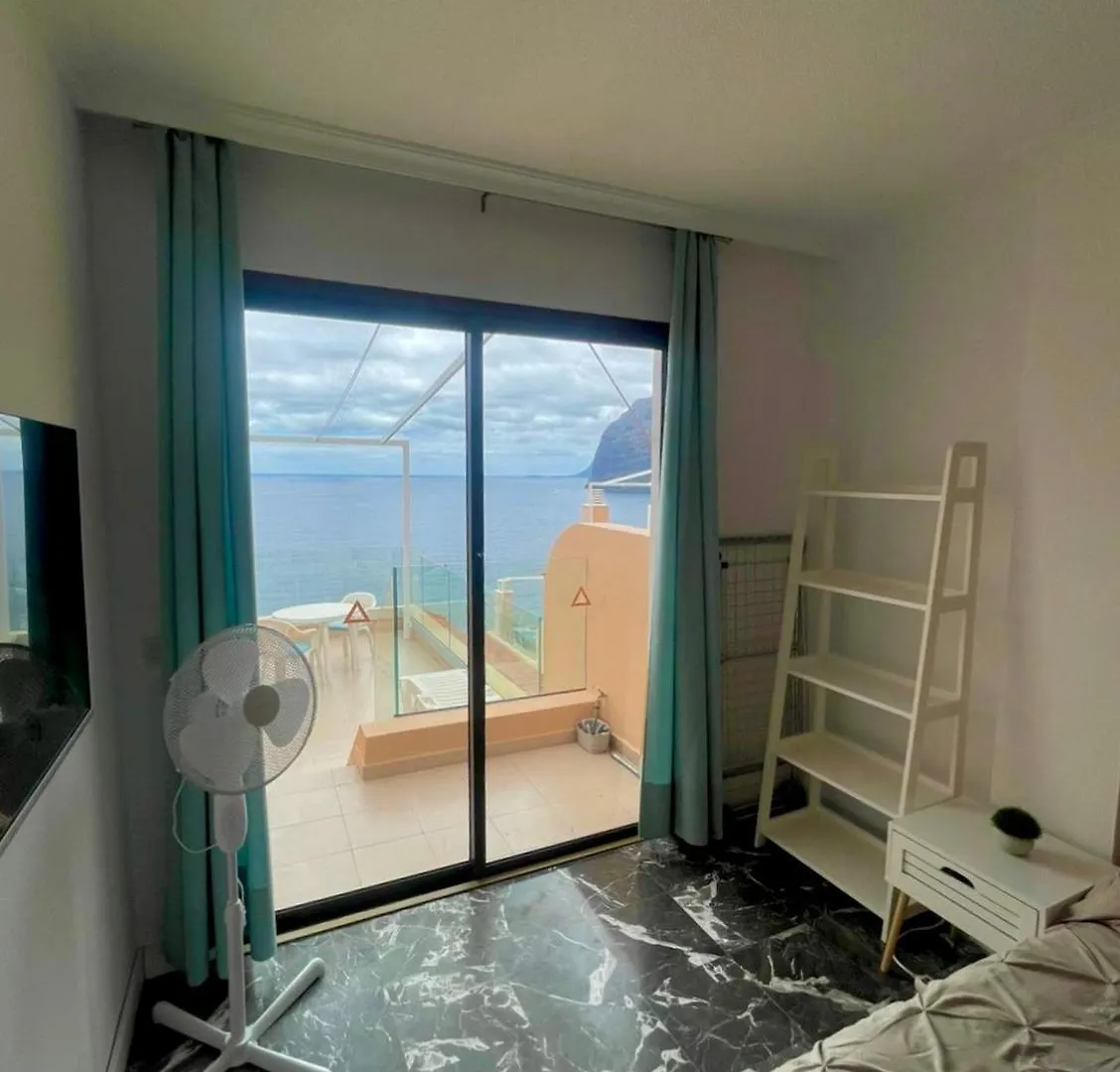 Oceanfront Apartment In Los Gigantes, Buenavista Park Santiago del Teide